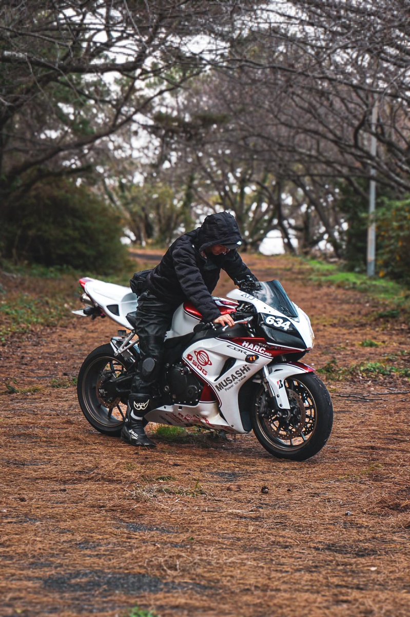 最近バイク乗れてない（ ;  ; ）
走ってくれる人？いる？？？