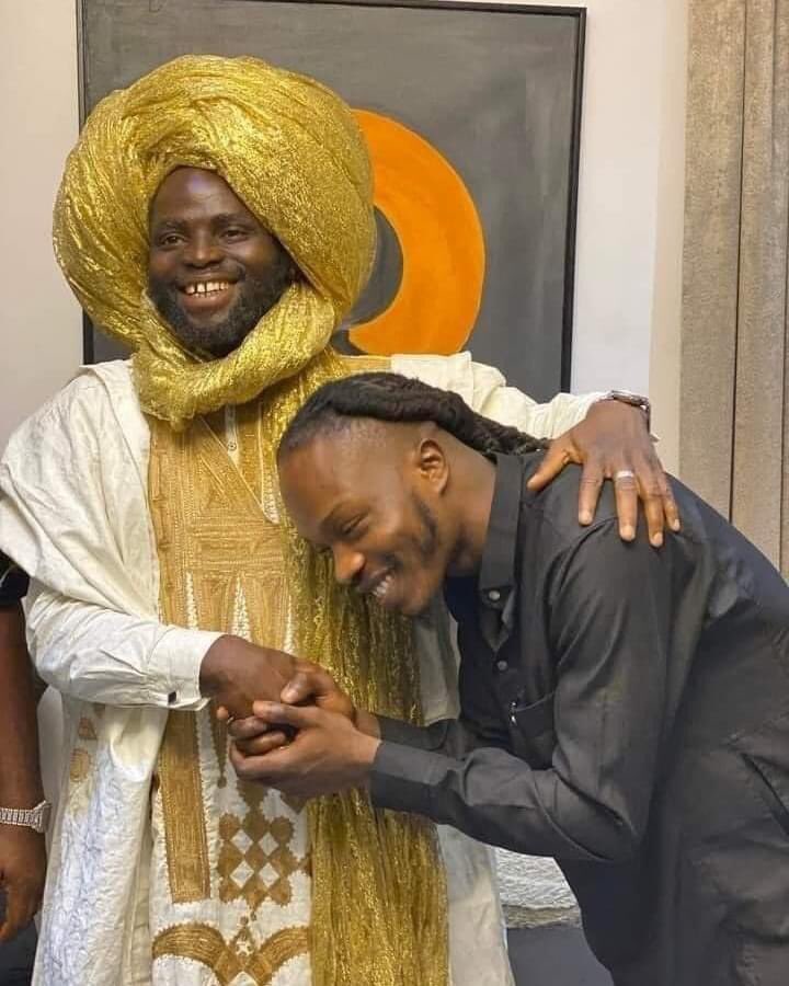 NEDUSNEH1's tweet photo. I just dey laugh 😂 https://t.co/xFF95kHd1Q