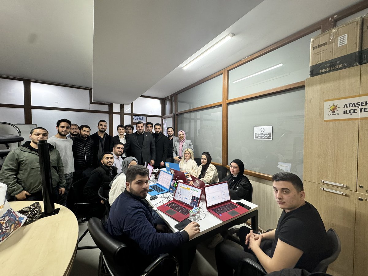 serdarorhan's tweet photo. SAS çalışmaları devam,Istanbul Murat’ına Ataşehir Mustafa’sına kavuşacak.

@burakcifci34 
@naimyagci_ 
@atasehirakparti 

#AtaşehirSizin https://t.co/bO9Q7jEB8Q