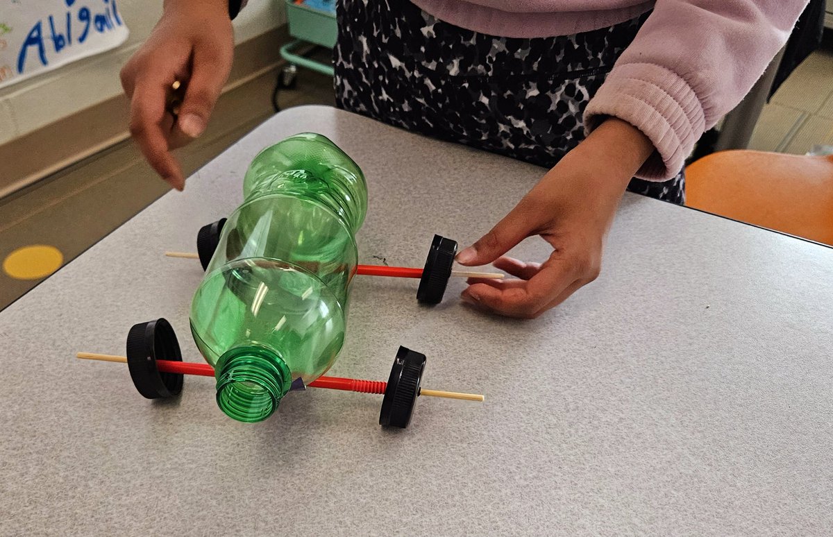 Laura Pomes tweet media