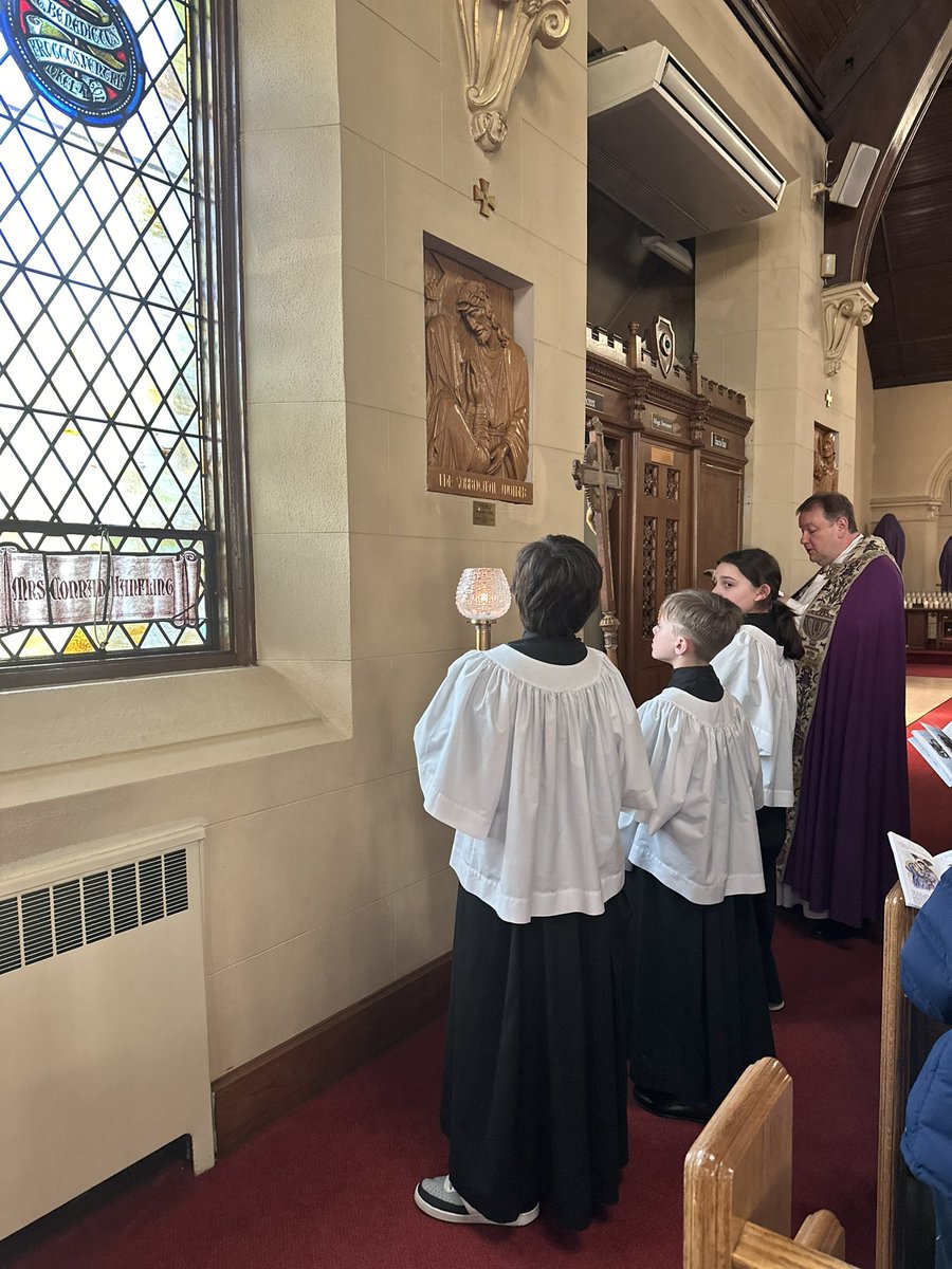 IHM_Scarsdale's tweet photo. #iprayed together during Lenten Stations of the Cross together. @ArchNY_Supt @ArchNY_Schools @DrNoelleBeale https://t.co/03Nbov9gYJ