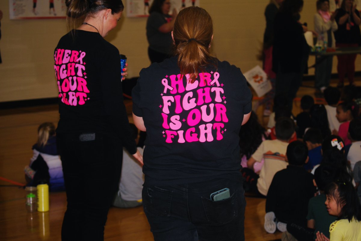 NEadvantage's tweet image. The Tigers' Heartwarming Roar: Lexington's Morton Elementary celebrates National Distinguished Principal of the Year Nikki Edeal 

"People love her and they rally around her.”

Read now! bit.ly/3xeC1pX #RootedNE