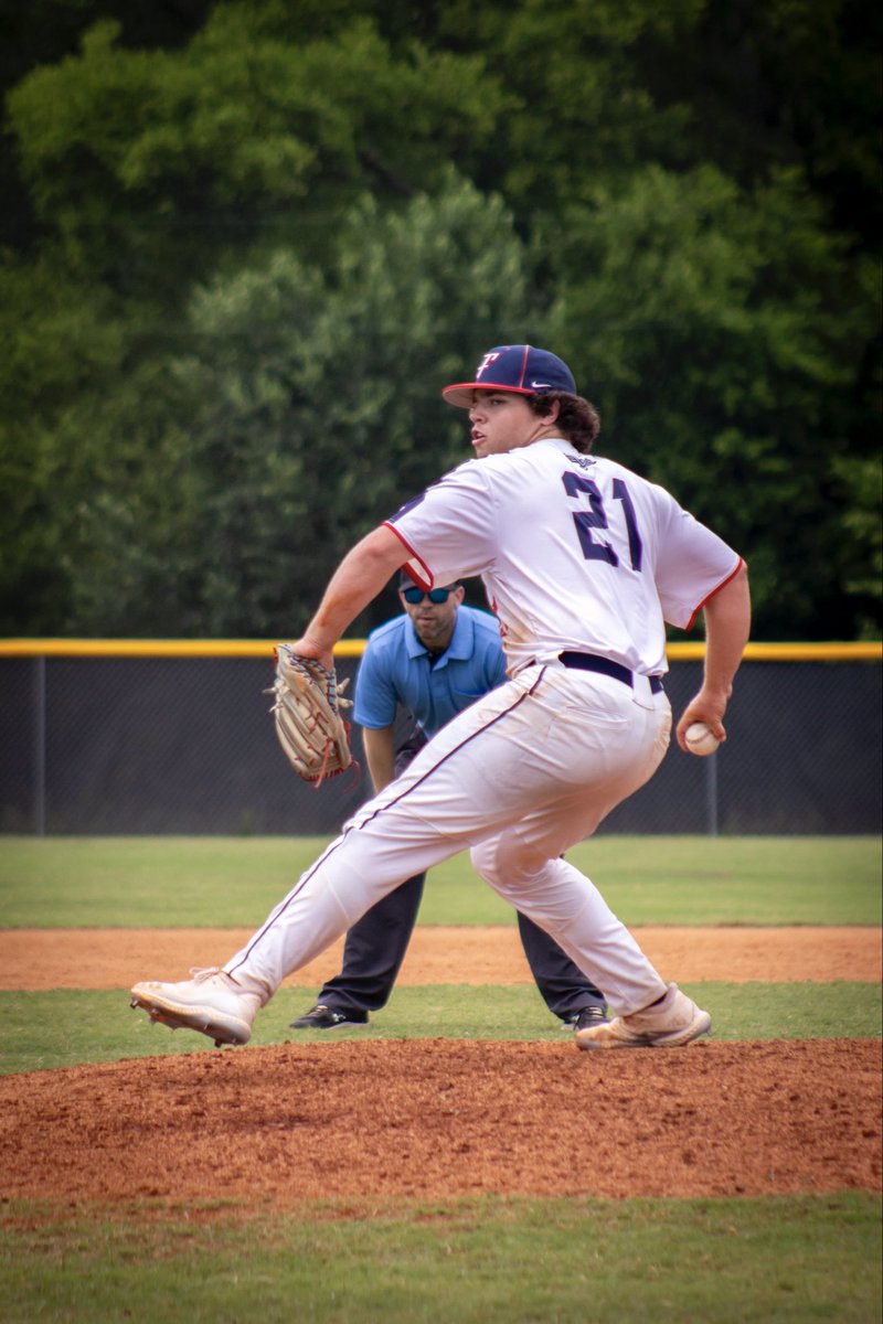 Peyton White (2024) goes 3-3 with 2B and BB in his home opener, helping himself. He also started on the bump, getting a 9-1 win with 5.1IP, 0ER, and 5Ks! Currently uncommitted—this kid’s a gamer, coaches! Top 4 in BA for #FlyersFamily each year, tops in 2023. 
@PBR_Uncommitted