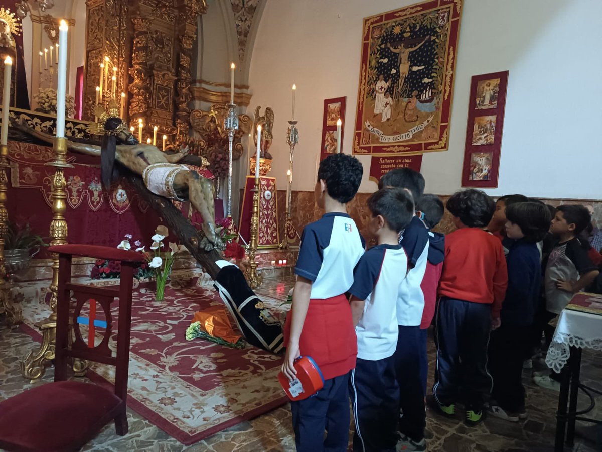 Hermandad del Cristo de Gracia tweet media