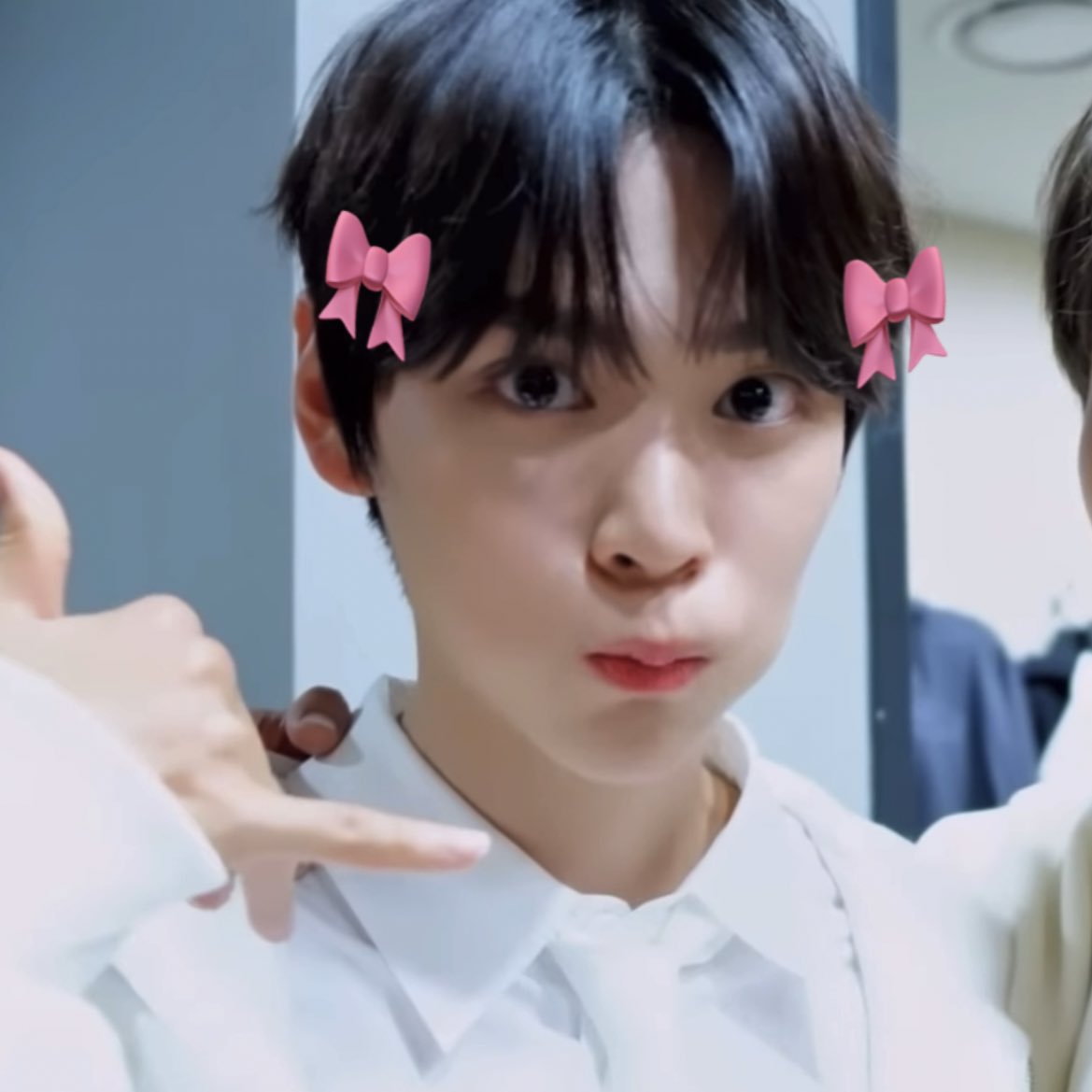 zzoer319's tweet photo. 은석 솔직히 얼굴이 정말 <아기>상 <6살>상 https://t.co/j8zdWX6IMp