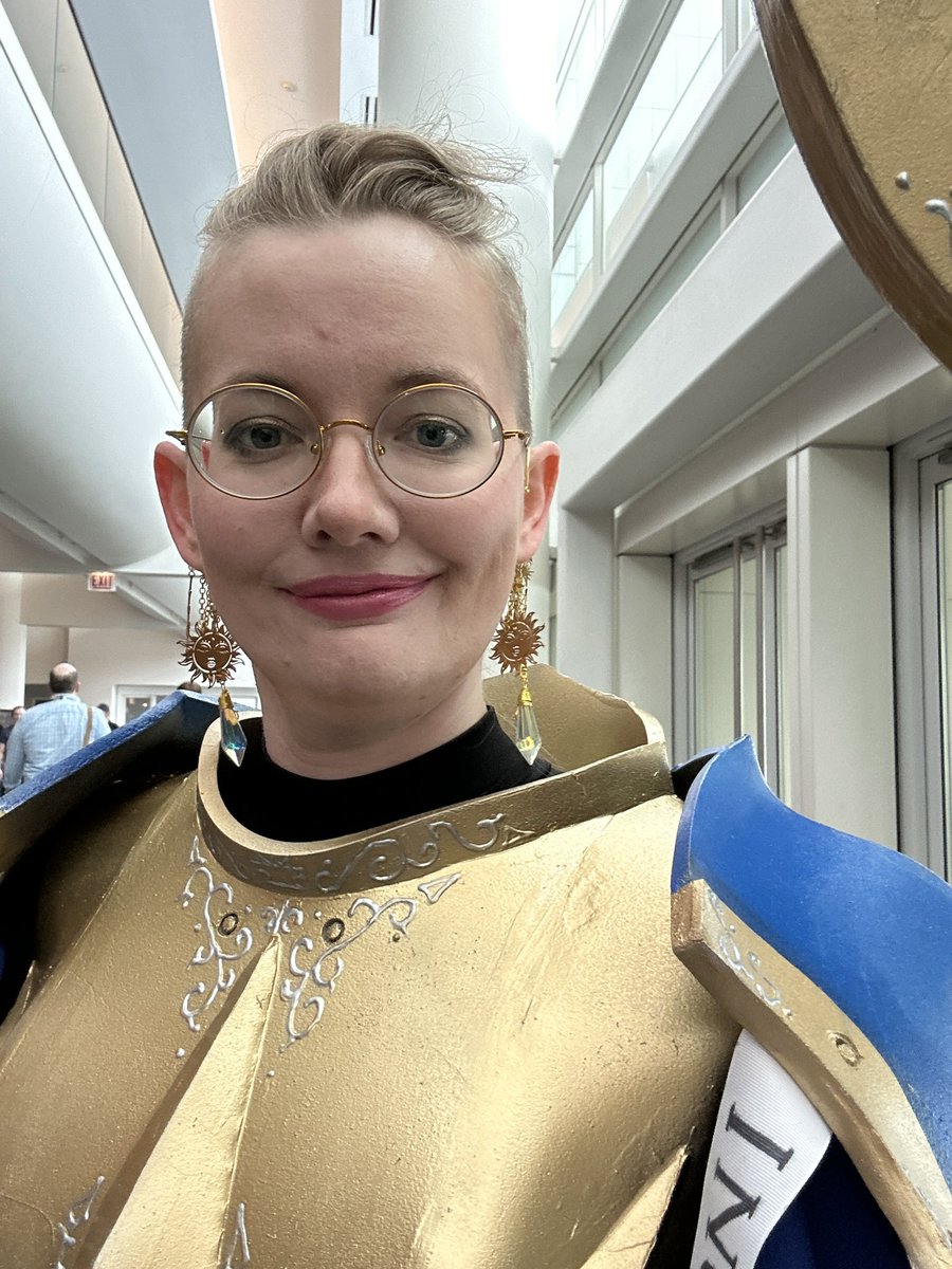 At #adepticon! Come find me! #adepticon2024 #stormcasteternals #sce #warhammer #warhammercommunity #ageofsigmar #cosplay