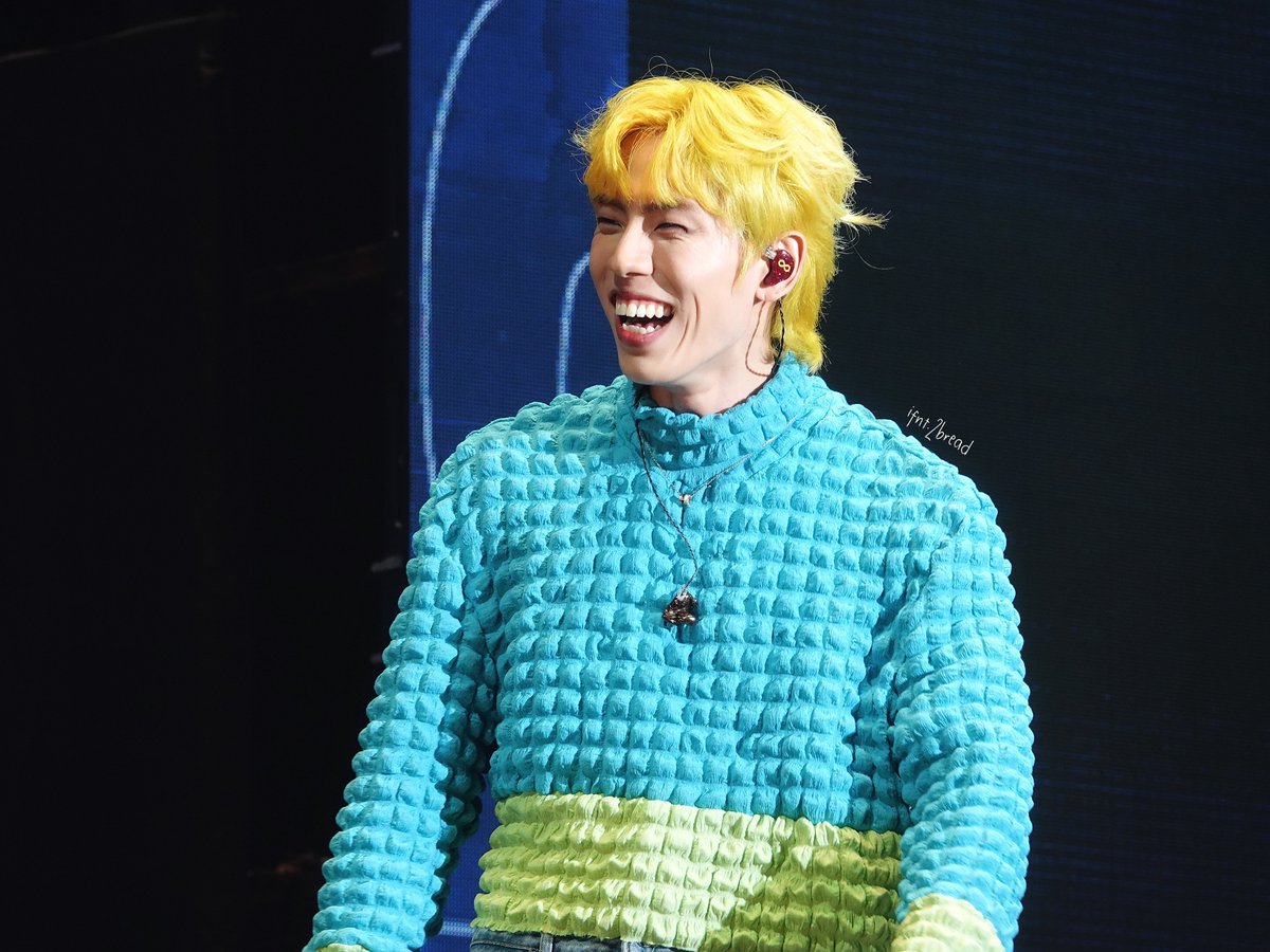 ifnt_2bread's tweet photo. 231130 <Workcation> in Hong Kong

Cute cute ddo ddo💛

#장동우 #동우 #jangdongwoo #dongwoo
#인피니트 #infinite 
#workcation_hk #workcation_in_hk https://t.co/UMILbbJXku