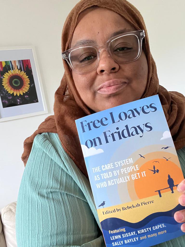 Merci Allah for blessing me with another year of life & the best gift I could recieve is my author copy of #FreeLoavesonFridays ☀️. It couldn’t have arrived in the post at a more perfect time as I reflect on my life & my mum on my birthday. I feel like it’s a message from her 🙏🏾