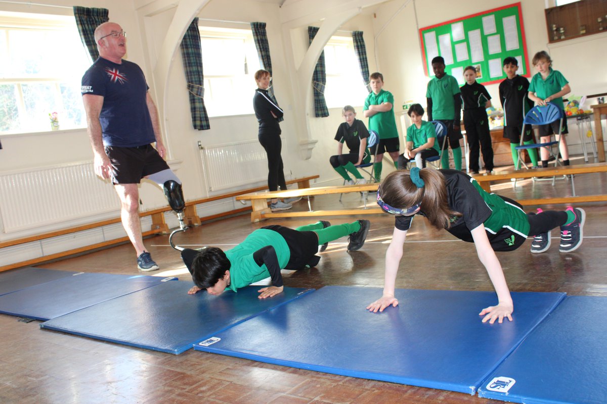 Thank you to Sean Gaffney -  our amazing @sportsfs visitor today.  All our pupils loved their circuit training and are now determined to keep trying, whatever obstacles get in their way! 🏋️‍♂️🚣🏃<a href="/ISAsportUK/">ISA Sport</a> <a href="/Alpha_Schools/">Alpha Schools</a> #seangaffney <a href="/WeAreInvictus/">Invictus Games Foundation 💛🖤</a> #teamgb
