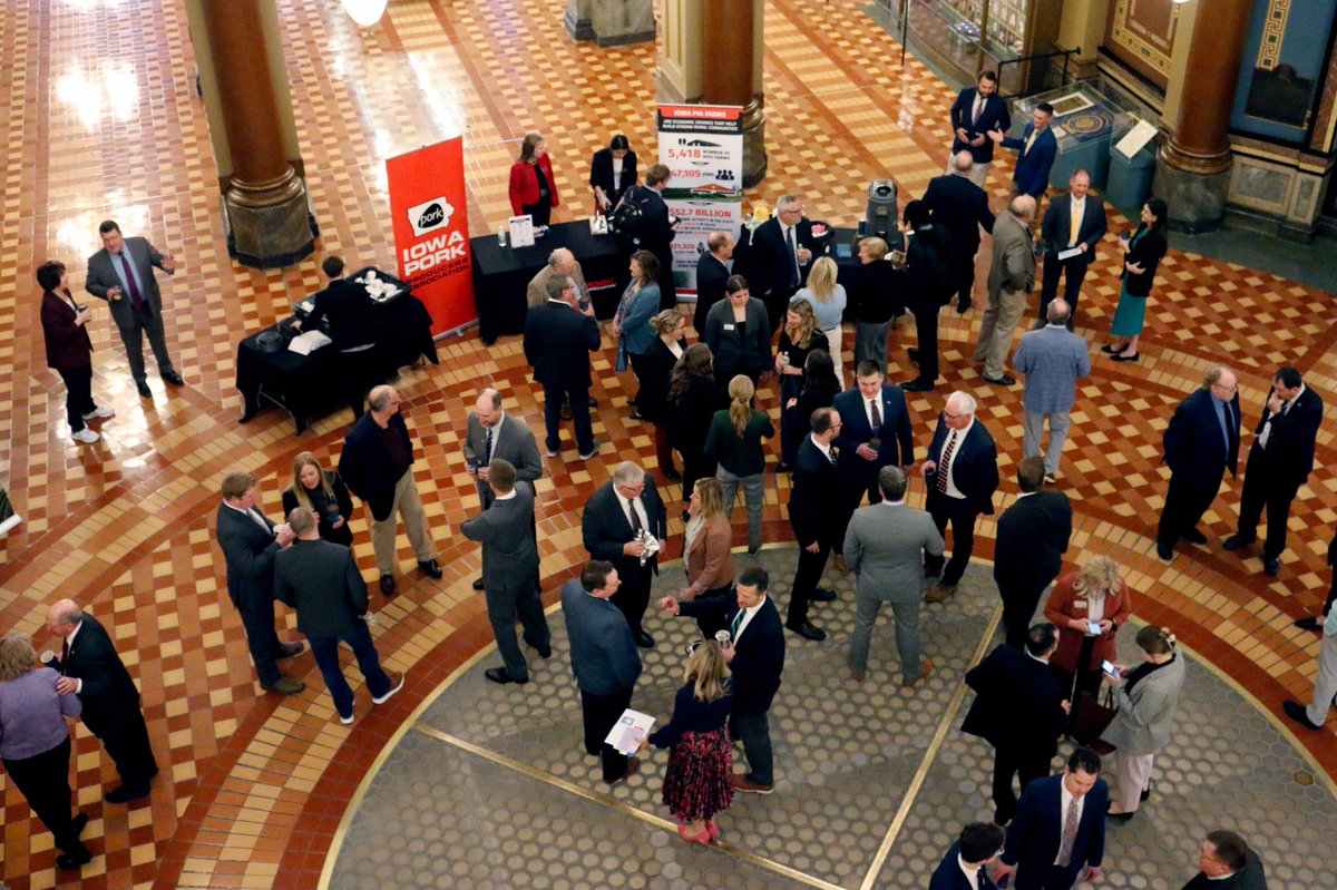 Iowa pig farmers would like to thank all the legislators who came to visit with us at our Iowa Pork Day on the Hill at the State Capitol earlier this week. We appreciate your willingness to learn about our industry and policy priorities!