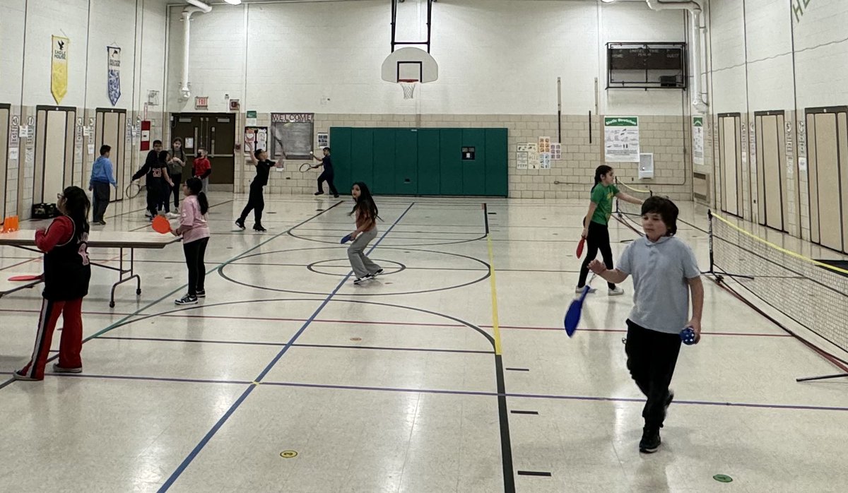 b_physical's tweet image. PE week in review.. students spent the past week using rackets/paddles.  We worked on different ways to strike a ball with a forehand, backhand, and serve.  Next week we will be working on volleying, and playing modified games of pickleball, tennis, and table tennis.  🏓  🎾