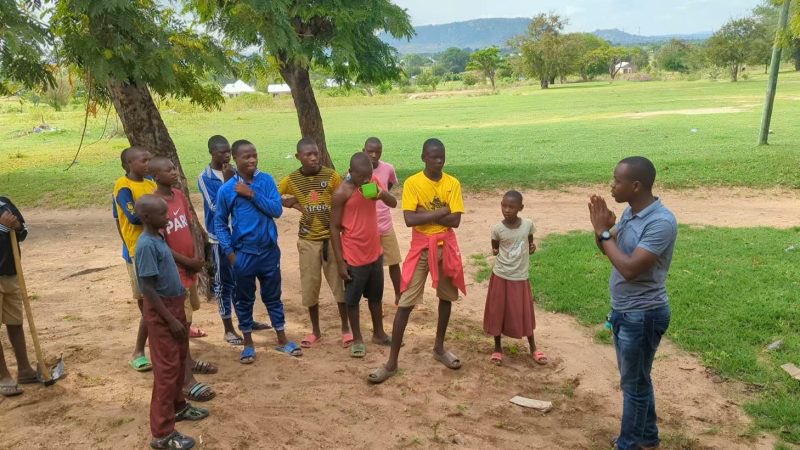 tanzdevtrust's tweet photo. Matumbulu trains #deafstudents in #tailoring, #welding and #carpentry. We funded a borehole so they can now start irrigating the land to grow more food for the students. Read more about this project here https://t.co/xfQazIr8Pj

#TDTProjects #TDTWater  #WorldWaterDay https://t.co/Ja144c63ZS