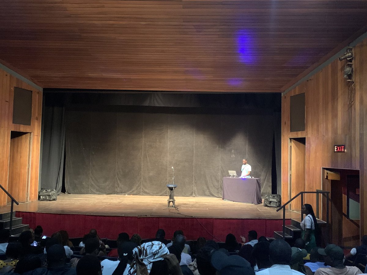 melching91's tweet photo. Within💃💃💃,the stage is set

I can not wait to watch these funny guys perform and have some belly laughter. Bring it on @tiinashefortune @KingKandoro @thaslickpastor @Tinayechiketa #AllInOneTour https://t.co/FizBKUFbz1