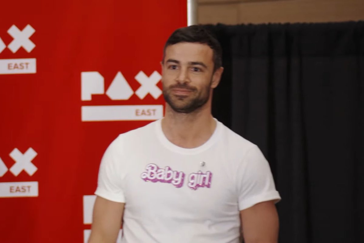 BEN STARR WEARING A BABY GIRL T-SHIRT, SUCH AN ICON LMAO