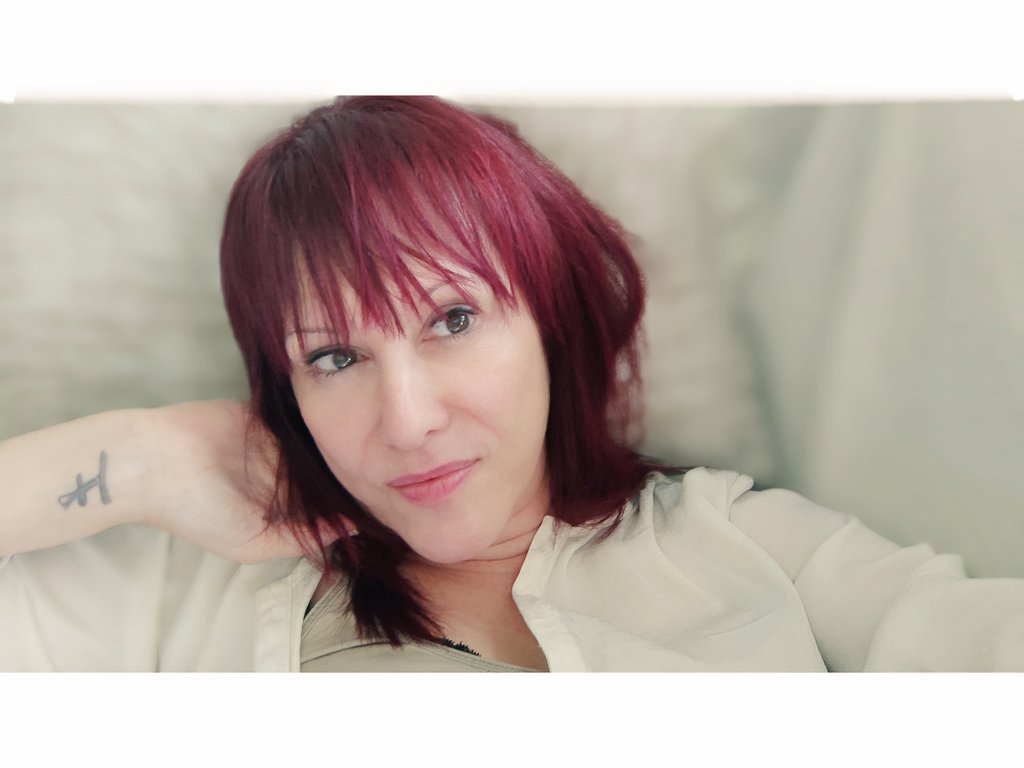 Feierabend und Anfang der Osterferien 🤗🤗 Ist doch ein Selfie wert, oder?? 🥳🥳🥳