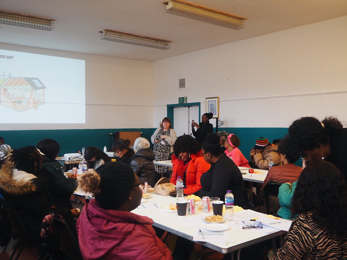 Such a pleasure to join the lunch meeting once more at Women Integration Network in Glasgow last week! This time, alongside @ChangeworksUK, we had the opportunity to host an enlightening energy-saving workshop and introduce our @theemennetwork's service. #energysavingforall