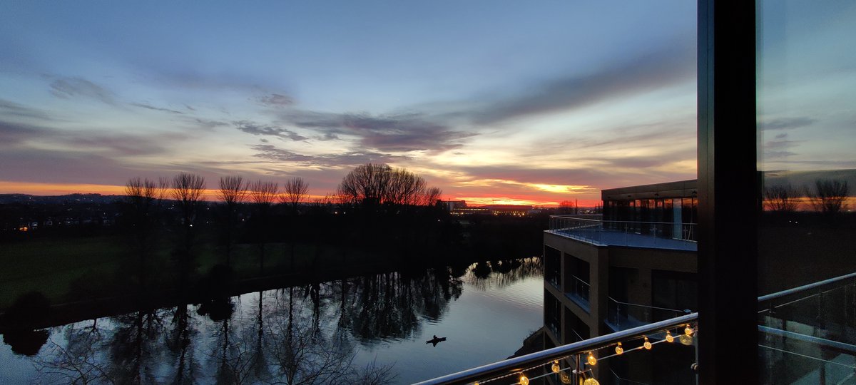Fall in love with Nottingham. Our Yacht Club Place apartments are in the heart of the city – ideally located to music venues, sporting grounds and historical gems 🏏

Book a viewing with one of our agents now.

📞 Pygott and Crone - 0115 896 5072