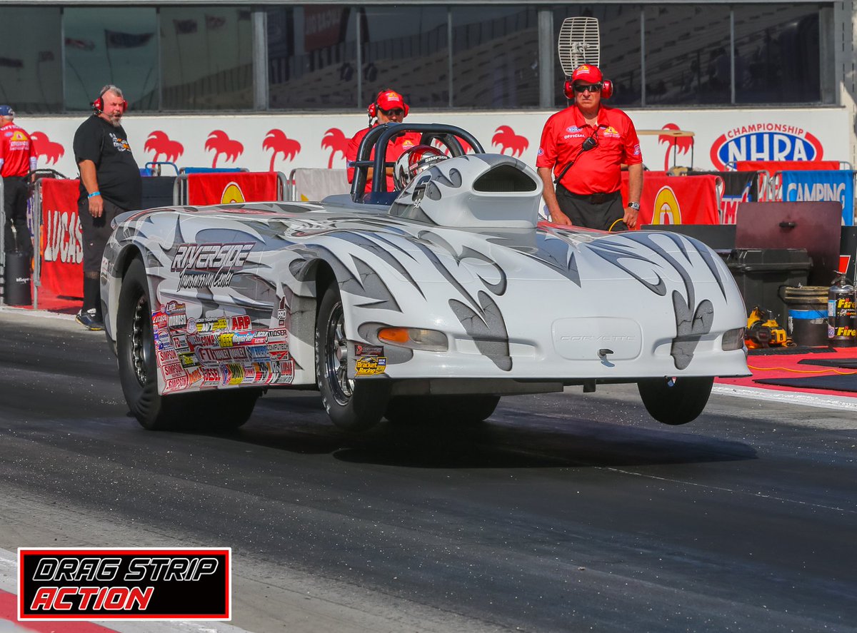 DragStripAction tweet media