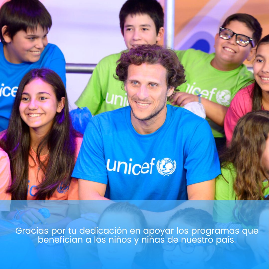 💭 Un día como hoy, pero en 2005, @DiegoForlan7 se puso la camiseta de UNICEF y fue nombrado embajador de UNICEF Uruguay. 🇺🇾💙 ¡Gracias, Diego, por tu apoyo y visibilidad que son clave para que el trabajo de UNICEF llegue a más personas que se movilizan por la infancia! 💪🏽👧🏽👦🏽