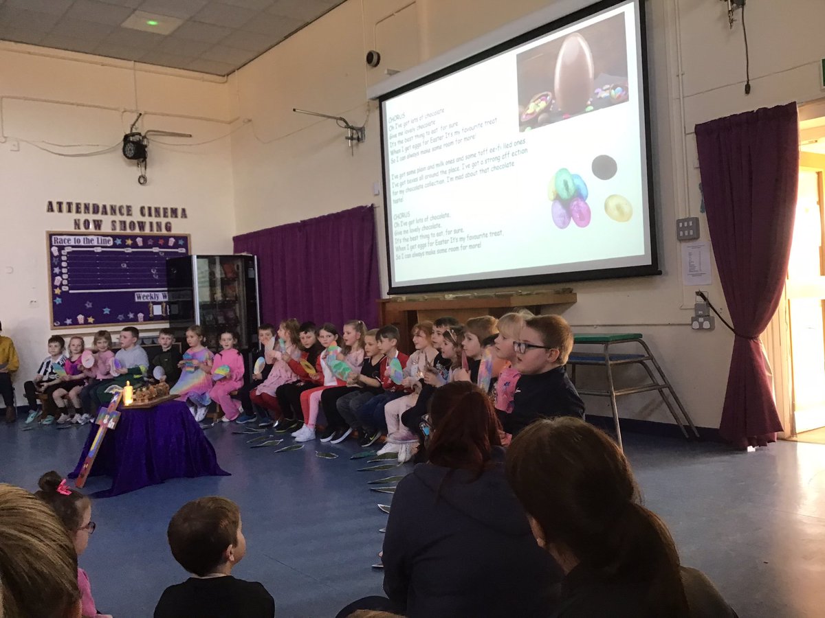 StPPPrimaryY1's tweet photo. Year 1 Easter Assembly 🐣
I’m so proud of all the children and thank you to all the parents who attended ❤️
#easterassembly #year1 #easter @StPPPrimary https://t.co/3cuMRJnejQ