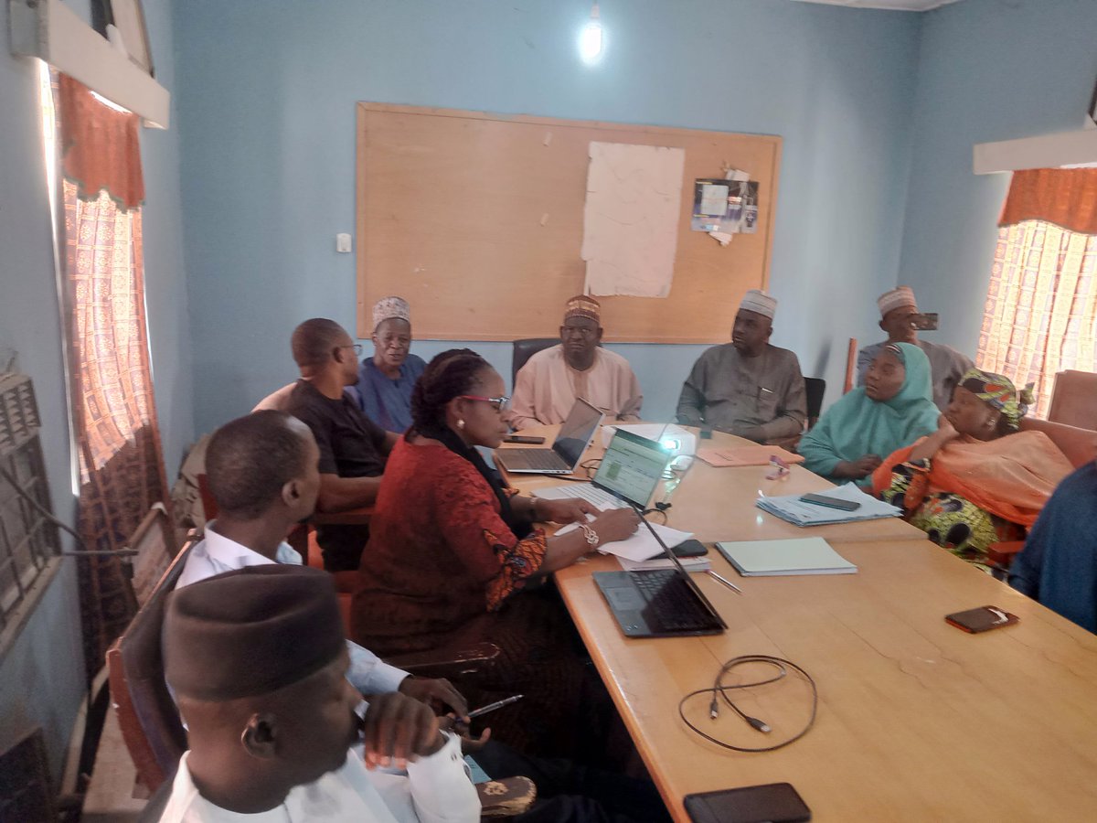 ktwaterboard's tweet photo. The MD. KTSWB Engr. Tukur Tingilin PhD represented by Director Commercial Alh Yahaya Abdullahi and his Management Team held a meeting with E&amp;S Team from FPIU Abuja regarding the DRAFT FRAMEWORK TO UPSCALE  IMPLEMENTATION UNDER SURWASH PROGRAM FOR URBAN WATER SUPPLY.
PRO KTSWB https://t.co/6YK1OABIWu