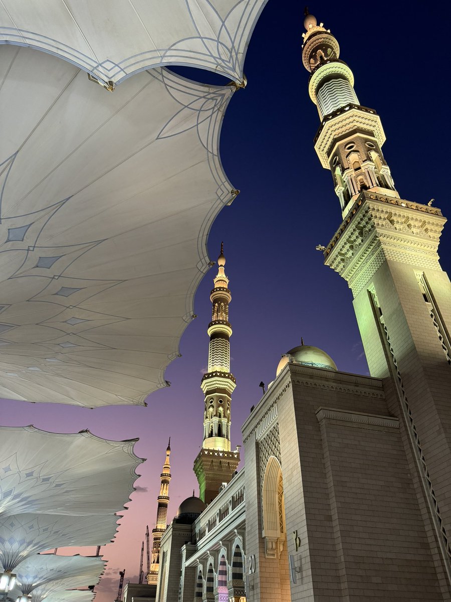 ssssstarboy's tweet photo. Ramadan in Madinah https://t.co/bKUzccuXdb
