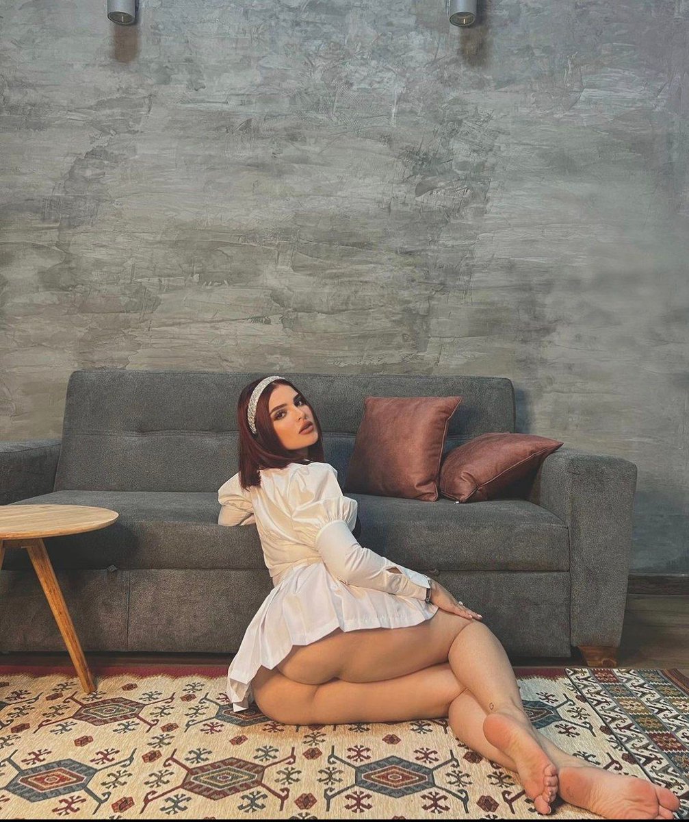 The last comment becomes an onlyfans subscription