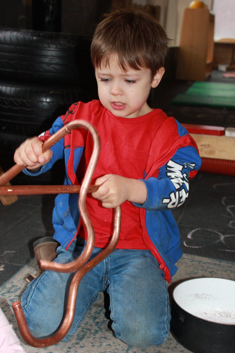 It's week two of Arty Beginnings and our Grasshoppers &amp; Dragonflies have been exploring the sounds of the materials used within 'Drift Tricks' by Dani Abulhawa...