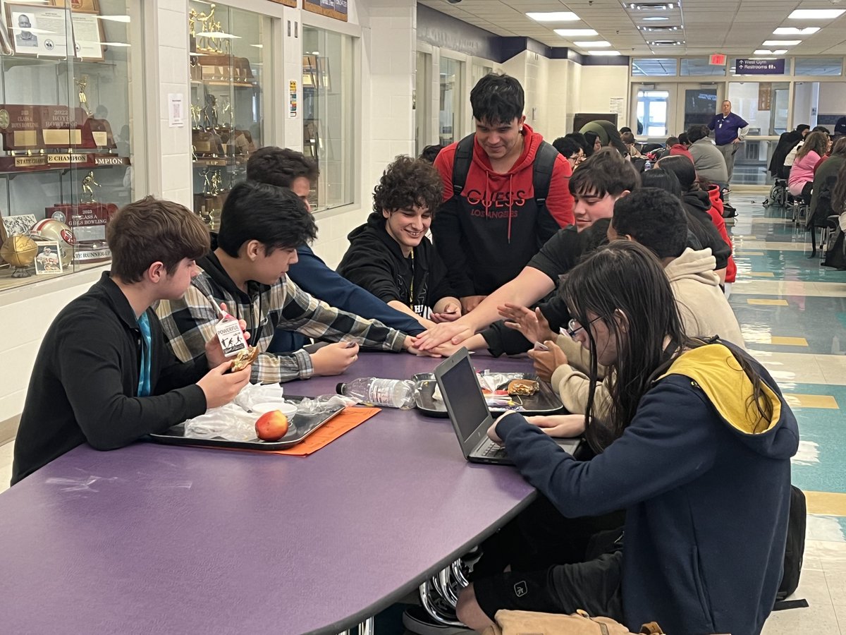 Grand Island Senior High tweet media
