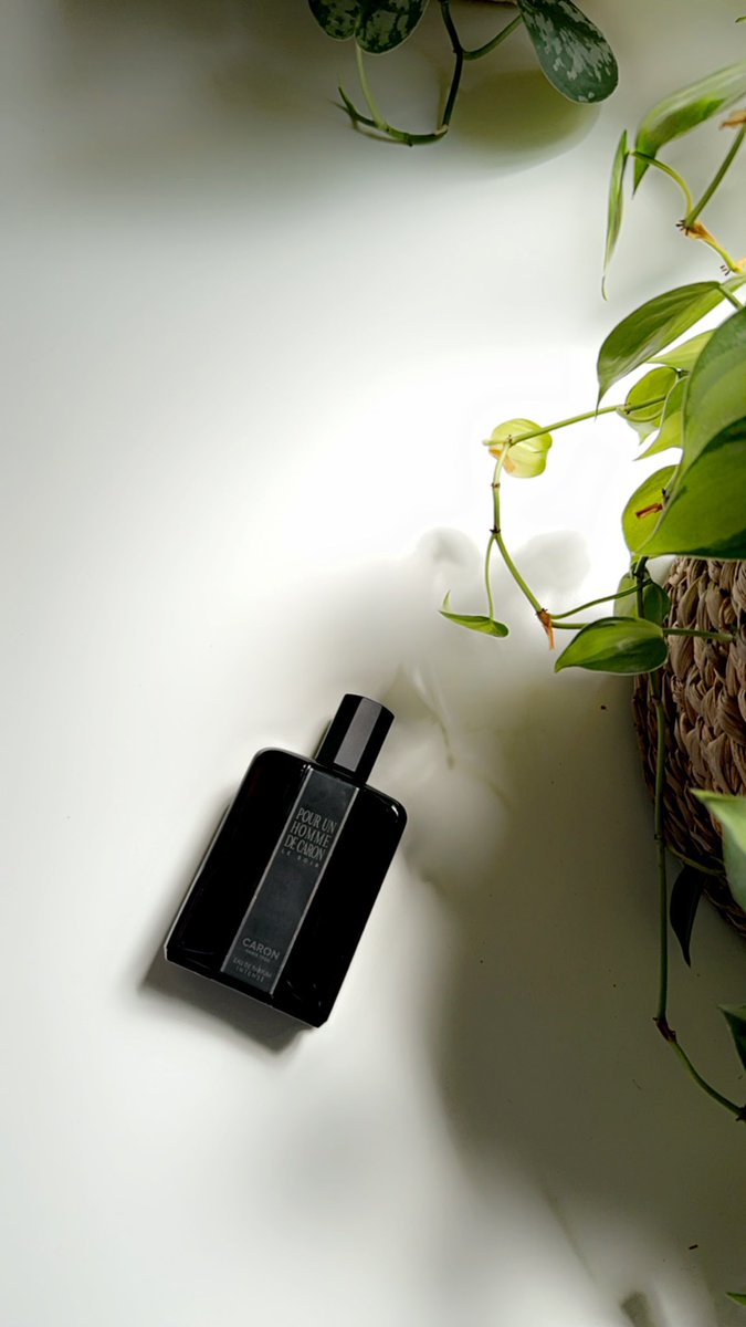qwertyui03's tweet photo. #رابطة_عشاق_العطور 
@YamoorPerfumes 
👋 تجيني اسئلة كثيرة عن متجر يامور عن مدى اصلية منتجاتهم ومن حق السائل‼️
وهذا طبيعي 
واحب اطمنكم انا جربتهم وكثير من اصدقائي واهلي اشتروا منهم
وكثير متابعين اشتروا منهم والحمد لله ماحد اشتكى 👈عطورهم من الوكلاء المعمدين
🔺 بور أن سوار دي كارون

✅ بهالسعر مايتفوت ابدآ ..

👋 اذا تحب الخزامى راح تستمتع بالعطر من اول ثانية الى قا��دته
واذا كنت ماترغب بالخزامى انتظره دقيقتين وراح يتحول لك عطر باودري بفعل السوسن ويشبه الى حدٍ ما ديور اوم انتنس وجيفنشي جنتل مان مع وجود لمسة الخزامى المعروفة بعطور كارون 👌 رااايق وهادىء
🔺مميز جدآ كل يوم احبه اكثر 😍☔️

🟢 سعره 270 ريال مع الشحن

👋 وأي عطر ودك فيه مش موجود بالمتجر تواصل معاهم بخدمة العملاء ويوفرونه لك بأفضل سعر 

اعلان
رابط شراء 👇👇

https://t.co/X80SIejUJQ