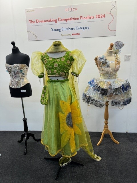 JanomeUK's tweet photo. We’re sew excited to sponsor the Young Stitchers category at @thestitchfstvl’s Dressmaking Competition 🙌
Here’s a peek at some incredible pieces from our wonderfully talented finalists!
#janomemakes #sewingshow #sewinguk #sewing https://t.co/n64zkOyA2y