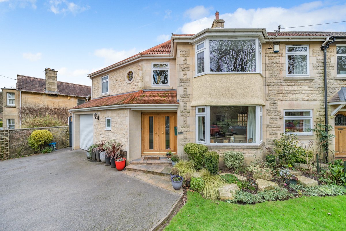 bathandrural's tweet image. Sale completed! Coming to the market for the first time in over forty years, this exceptional extended 1930s four-bedroom home presents a fantastic opportunity for those seeking space and tranquillity in a refined urban setting. Guide Price £1,395,000: fineandcountry.co.uk/bath-estate-ag…