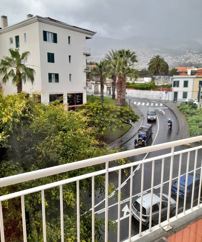 Happy weekend! 🥳 Another 'lovely' Spring afternoon! 😁☔️🌦 #Funchal #MadeiraIslands🏝