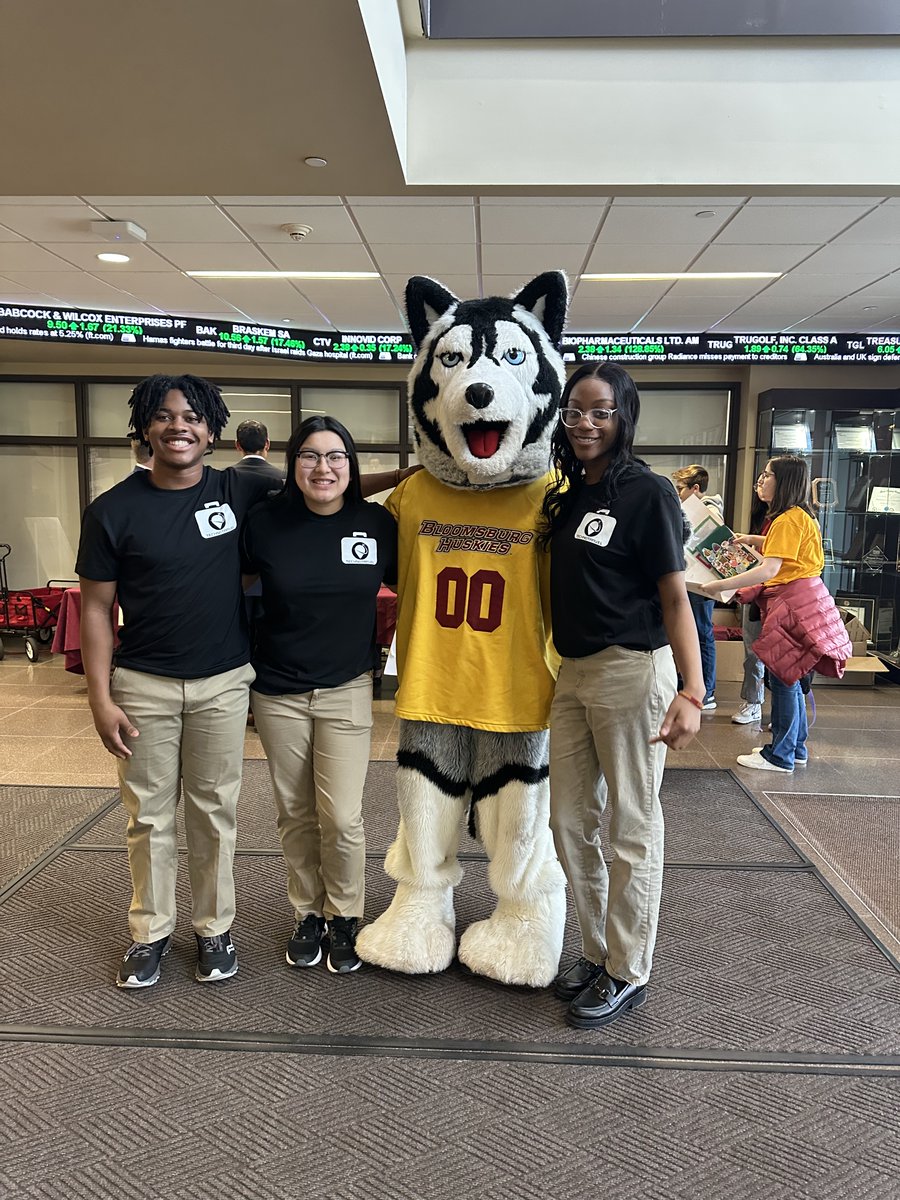 MHSCareerTech's tweet photo. Yesterday, we had 5 students participate in the annual Husky Dog Pound competition held at @BloomsburgU. Unfortunately, none of our @miltonhershey students placed, but they had a great time participating! We can't wait till HDP 2025! #CTE https://t.co/48a9Ad3mAs