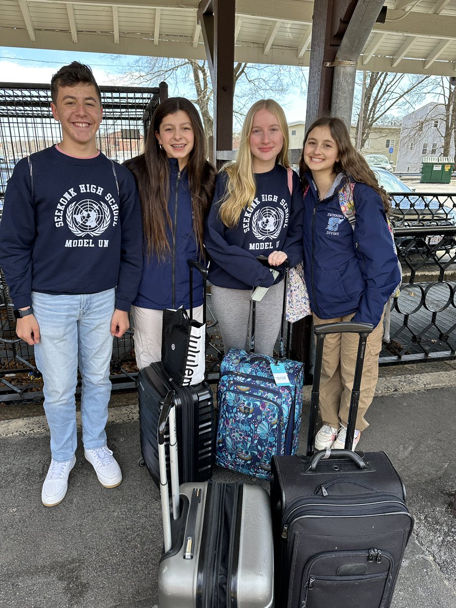 SeekonkModelUN's tweet photo. We’re excited to be heading to Boston for #EagleMUNCXII! 
See you soon @EagleMUNC! @SeekonkHS https://t.co/LOOuSCH14N