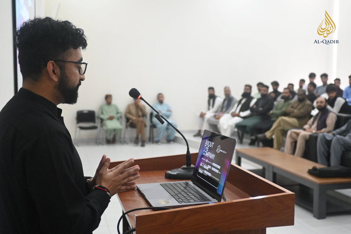 AlqadirUniTrstP's tweet image. Thrilled to host a seminar at Al-Qadir University Project Trust, exploring the fusion of Islam &amp;amp; AI. Thanks to Mr. Ali Zahid Raja, Founder of Islam &amp;amp; AI, for his enlightening insights! Stay tuned for more updates! #AQUPT #IslamAndAI #FaithMeetsTech 🕌🤖✨