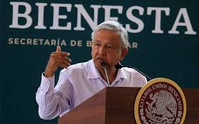 CiudadanoMx1's tweet photo. Dice @AristeguiOnline q #Migrantes reciben apoyo económico d @bienestarmx:
- ¿Cual es el argumento jurídico d @lopezobrador_ en apoyar a personas q NO son su responsabilidad?
- ¿Porque apoyar a #Migrantes en tanto hay #Mexicanos que se están muriendo de hambre en @Gob_Guerrero? https://t.co/0gNa3rkNTB