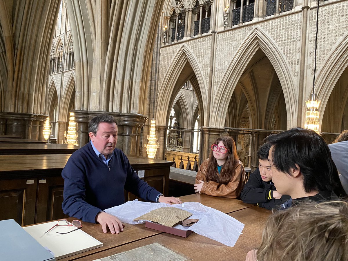 EmilyCorran's tweet photo. I had great joy in visiting two fabulous archives today with @UCLHistory students.The morning, the munimrnts room of Westminster Abbey @wabbey, led by the amazing Matthew Payne. In the afternoon @lampallib Lambeth Palace Library, facilitated by Emily Rumble. https://t.co/iLnhadJs1f