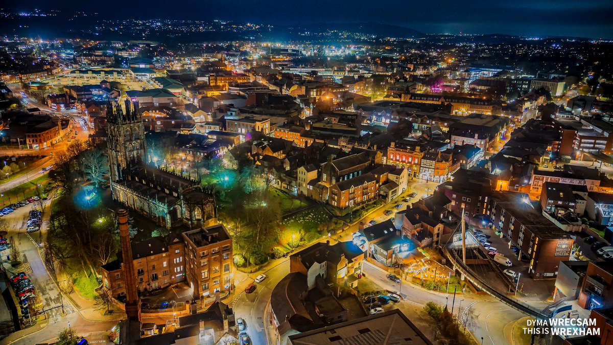 Joe Bickerton (@openroadstudios) on Twitter photo Out with the drone last night on behalf of <a href="/ThisIsWrexham/">This Is Wrexham</a> - how good does town look? #wrexham ❤️ Out with the drone last night on behalf of <a href="/ThisIsWrexham/">This Is Wrexham</a> - how good does town look? #wrexham ❤️