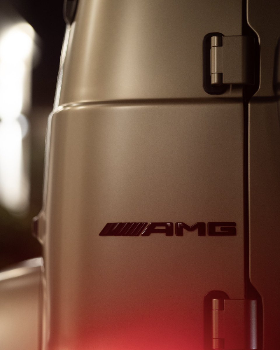 MercedesAMG's tweet photo. A golden silhouette against a moonlit canvas.
πΈ michaelpictionary on Instagram
ποΈ chateaudeberne on Instagram
#AMG #AMGThrill #AMGContentDays
Mercedes-AMG G 63 | Energieverbrauch kombiniert: 16,2-16,2 l/100 km, COβ-Emissionen kombiniert: 369-369 g/km, COβ Klasse: G https://t.co/MNijftOvqP