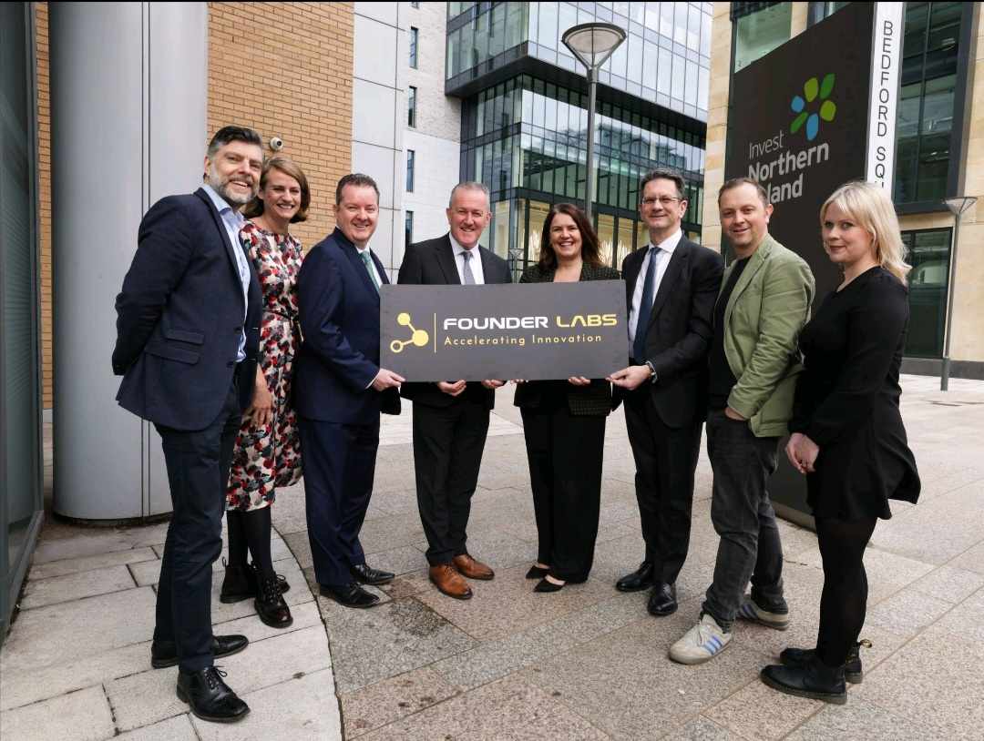 Introducing Founder Labs - the @InvestNI accelerator programme for startups. Get £25k funding, £500k perks, world-class support, & access to founders, mentors& investors. Partnered with @TheAMPDerry @OrmeauBaths @Dogpatchlabs Stay tuned! #FounderLabs #StartupAccelerator