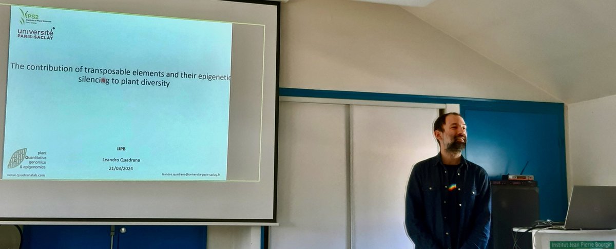 A huge thanks to @leandroquadrana who came at @ijpb_fr to give an enlightening seminar on 'The contribution of transposable elements and their epigenetic silencing to plant diversity' ! This was a great insight into DNA methylation, TE regulation, and gene expression modulation.