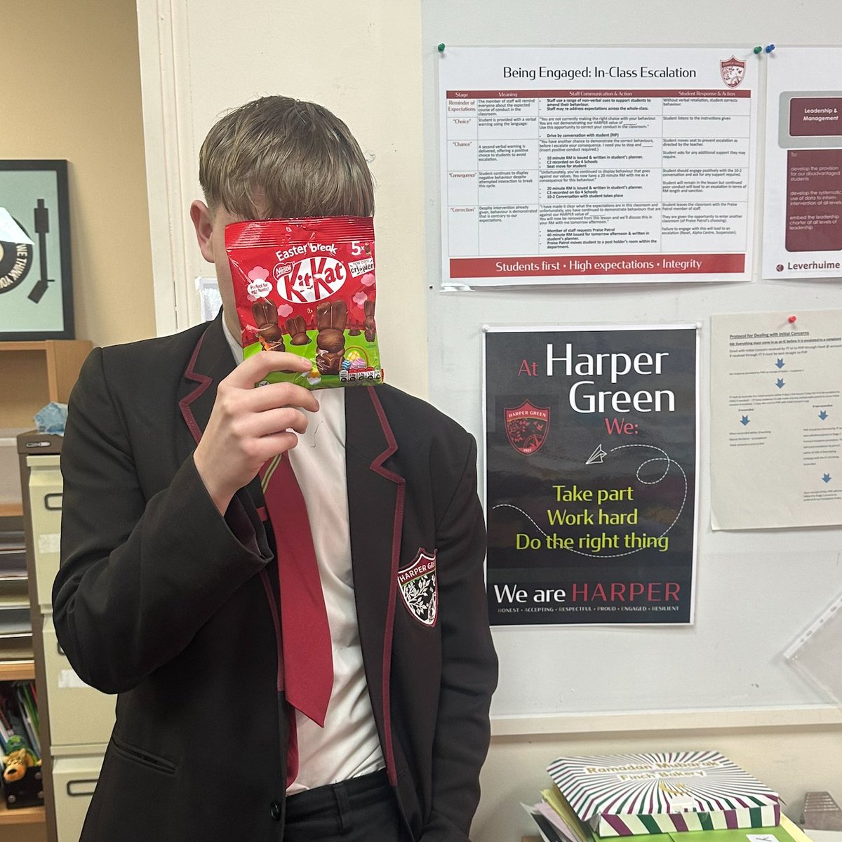 HgsYear10's tweet image. Day Six of #Eggvent and our Year 10 winner is Kyle P !

Kyle always #workshard, #takespart and #doestherightthing in school!
🥳🙌🐰🐣🍫📢

#Weareharper