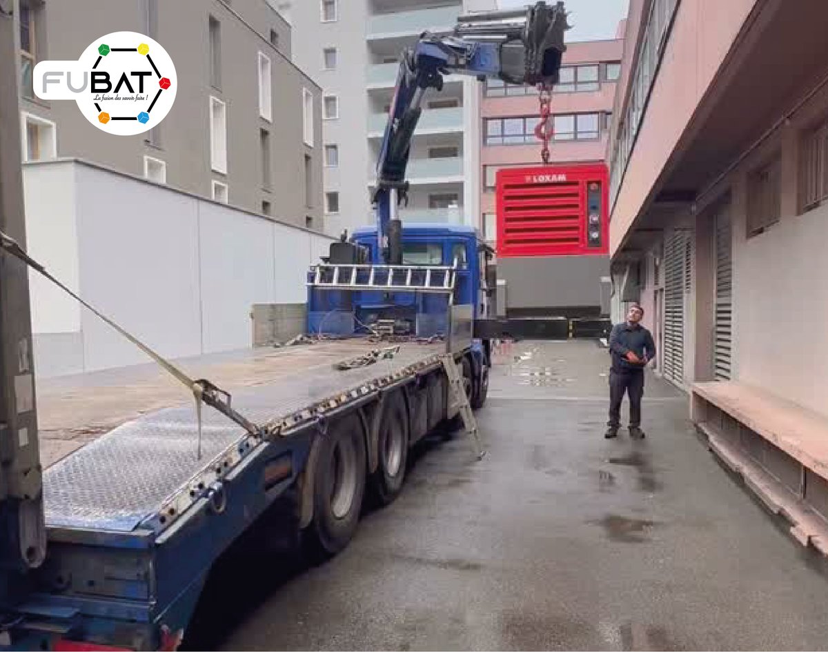 fubat_batiment's tweet image. 🚧 Chantier de démolition et de dépollution ! 🏗️💼 Cette semaine, nos équipes se sont occupé du sciage et l'évacuation de blocs de béton et l'aspiration de pas moins de 180 tonnes de sable ! 🌪️💼 #demolition #depollution #sciage #aspiration #ChantierEnCours #EntrepriseDuBatiment