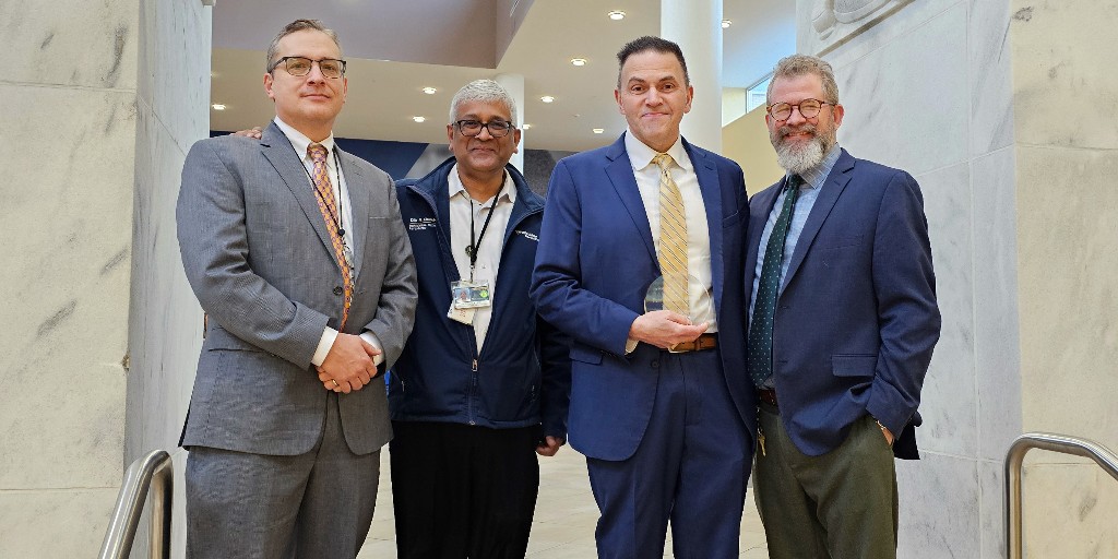 Today, our faculty and residents welcomed visiting professor Dr. Ronald Cowan, Harrison Distinguished Professor and Chair of the Department of Psychiatry at @uthsc. Many thanks to Dr. Cowan for sharing his time, knowledge, and experience!