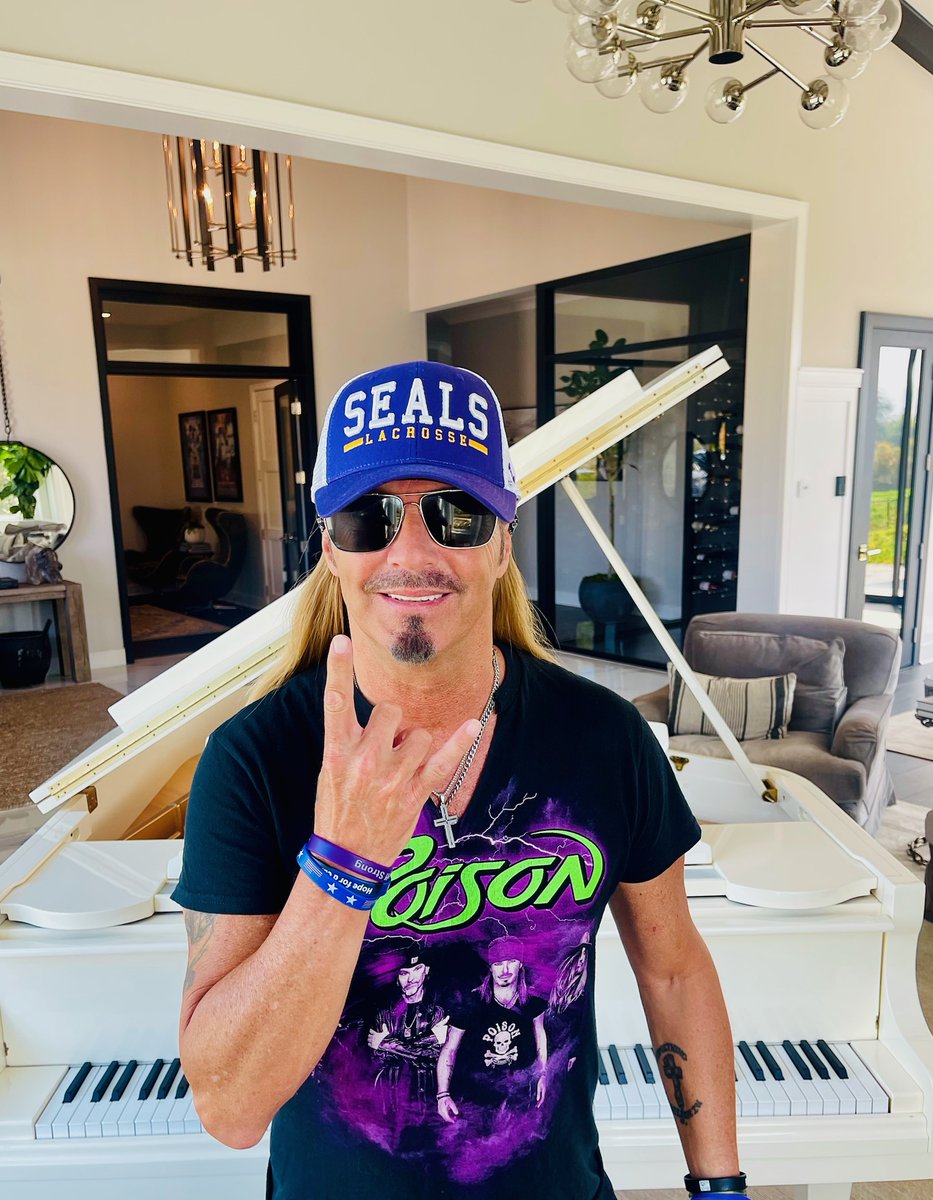 I'm fired up🤘I will see you all for the @SealsLAX vs the @VegasDesertDogs tomorrow night at <a href="/PechangaArenaSD/">Pechanga Arena San Diego</a> to celebrate with the fans and our Military Appreciation Night, and then five hit Poison songs for the big after party, live and awesome🥍🎸