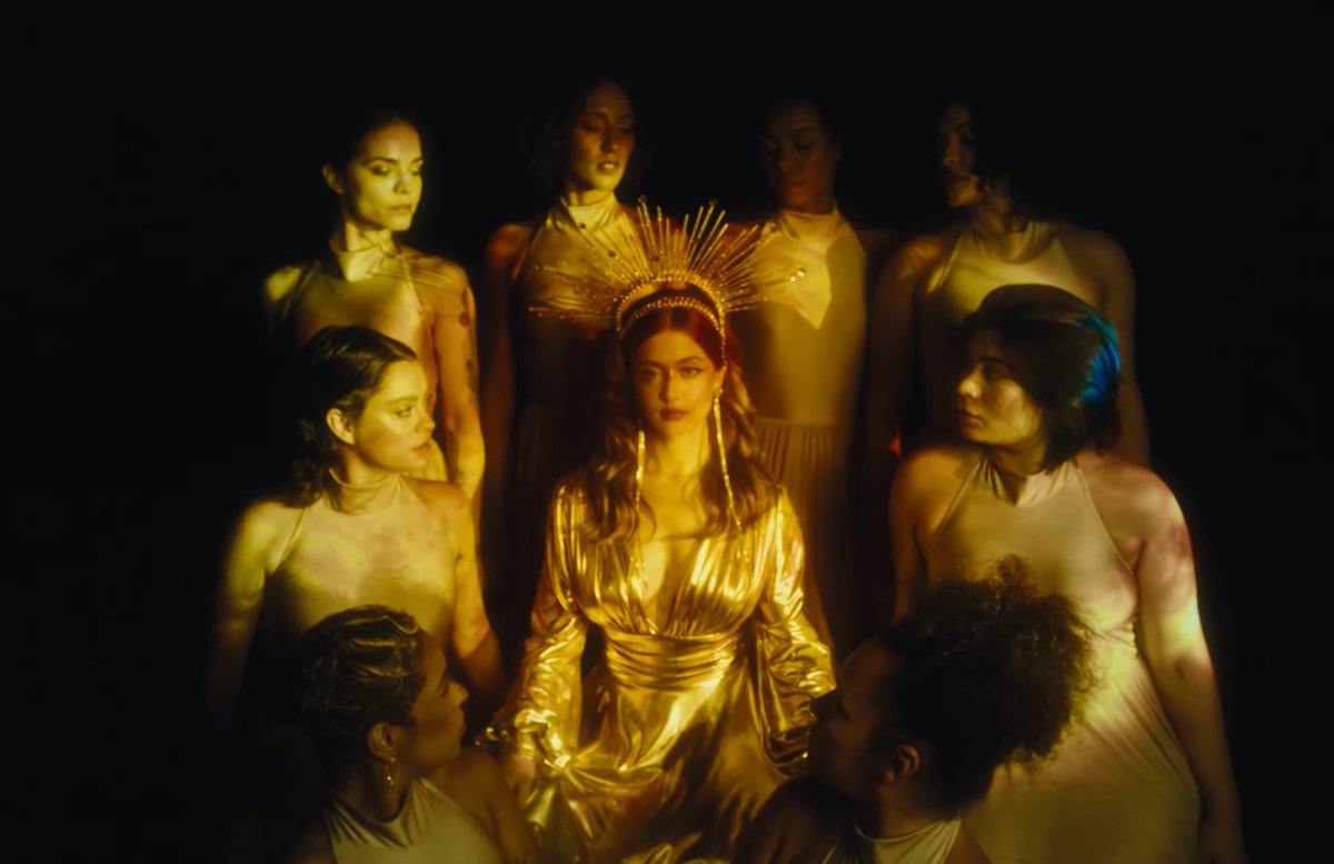 semjeitoesemedo's tweet image. ANANDA VC E MUITO FODA QUE ORGULHO DE VOCE
@ananda