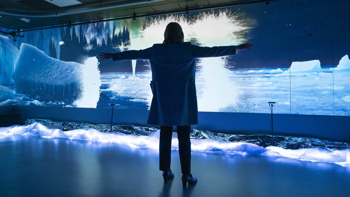 Immerse yourself in the wonder of creativity with PlanetScape, where art, science and technology merge to inspire new perspectives. A collaboration with the #UAZHealth SensorLab, @UArizonaArts and the @UAZScience’s Department of Astronomy. youtu.be/Fv2TqjSrolA