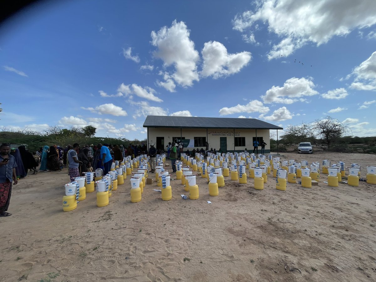 MissRabbecca's tweet photo. Excited to unveil #KitsthatFit, a collaboration between @UNICEFKenya & @InnovasjonNorge ! We're revolutionizing emergency aid by creating a feedback system where affected people can share insights on the standard kits provided during crises, or suggest what they'd prefer. https://t.co/bVHPn9disP