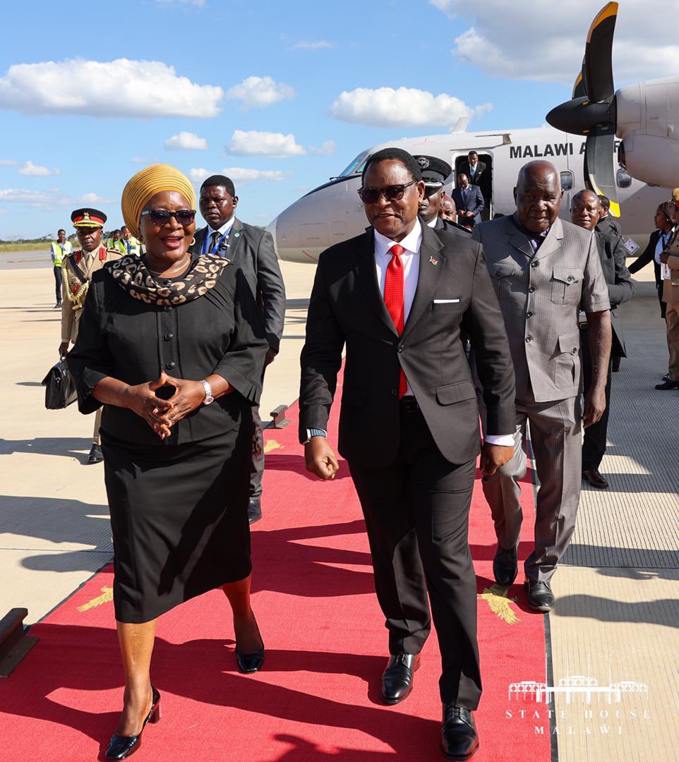LAZARUSCHAKWERA's tweet photo. #SADC has convened us in #Zambia for an Extraordinary Summit to explore lasting solutions to security challenges in DRC and Mozambique. We will also examine food security preparedness for member states ahead of a looming #ElNino spell.
#ProsperingTogether https://t.co/NLdrefl7IP
